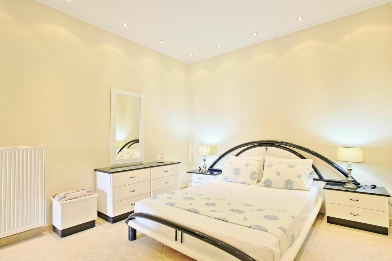 Acharavi Beach Villa By Posarellivillas Exterior foto