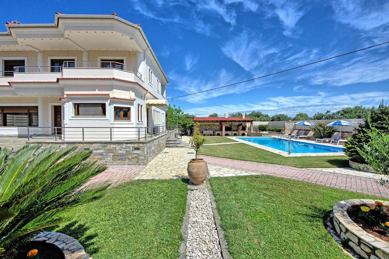Acharavi Beach Villa By Posarellivillas Exterior foto